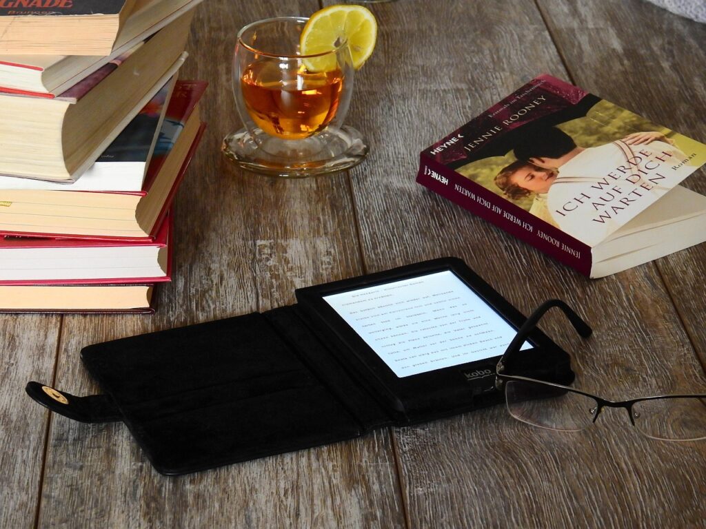 Kindle出版の副業で稼ぎ方を比較したおすすめと評判は？